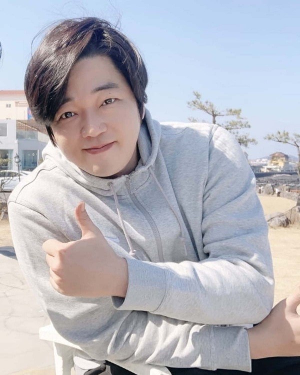 韓國演員文智允今年因咽喉炎住院，最終因急性敗血症而逝世。