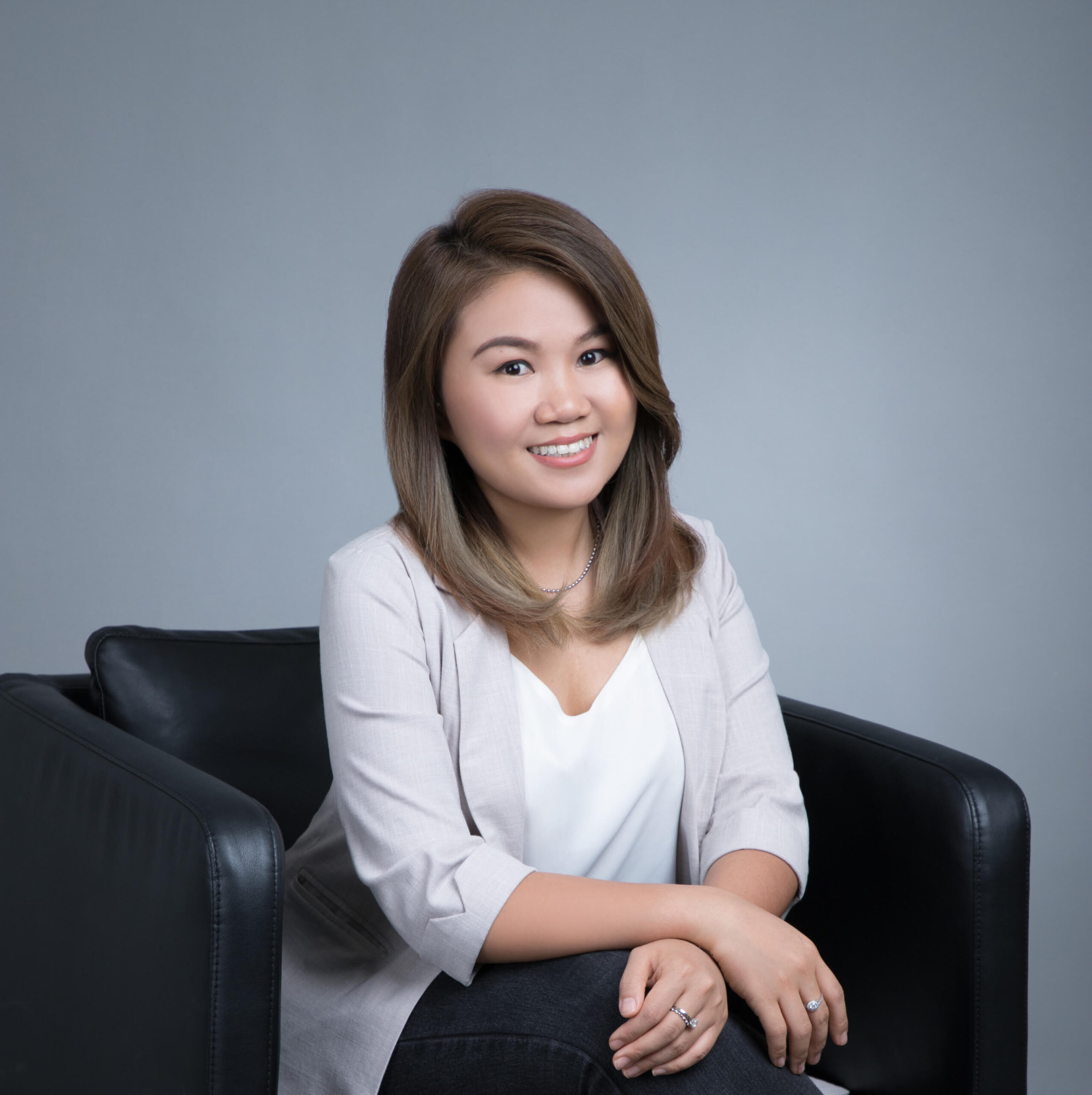 美國Naha高階芳療師︳國家高級芳香理療師 Phoebe Leung